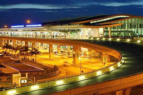 SÂN BAY TÂN SƠN NHẤT - INTERNATIONL AIRPORT